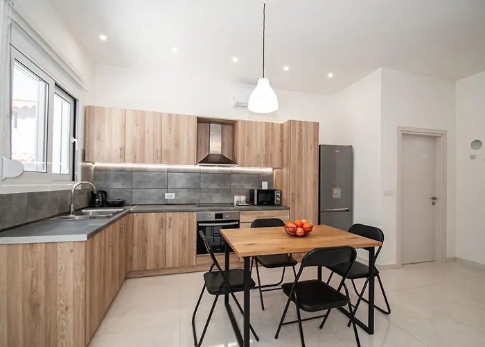 Asterashouse