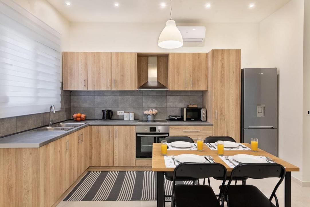 Asterashouse Apartment